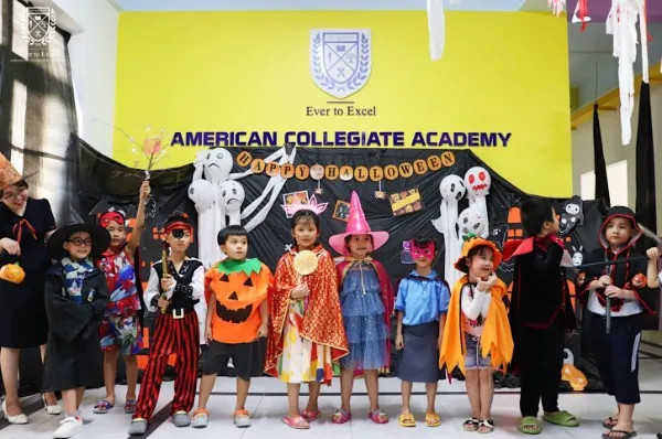 Tham gia bữa tiệc Halloween huyền bí cùng ACA School