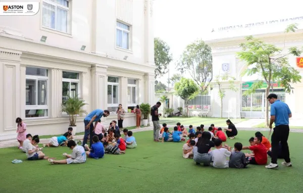 Trải nghiệm xanh, cùng các bạn học sinh thực hành trồng cây | ACA School